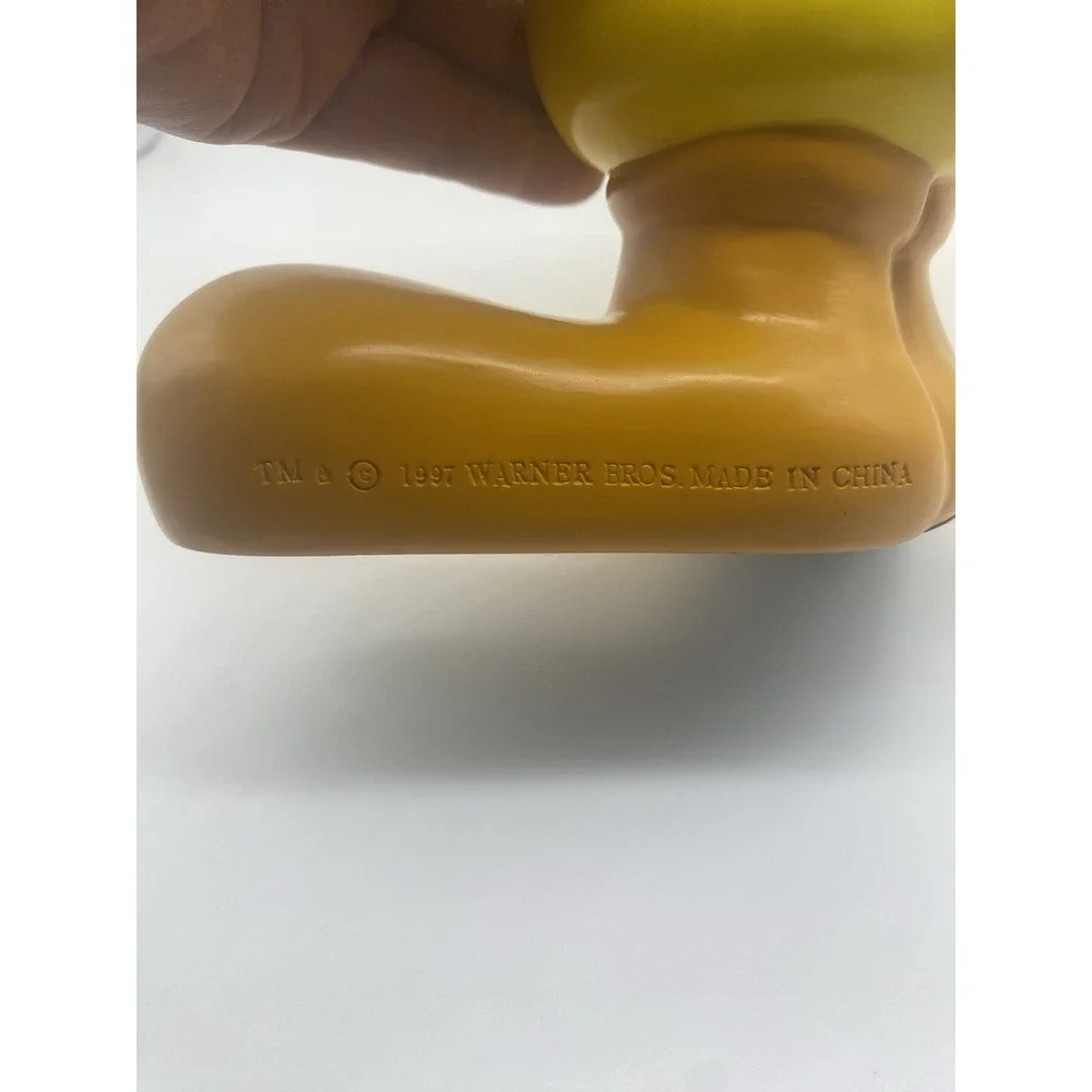 TWEETY BIRD RESIN STATUE 11